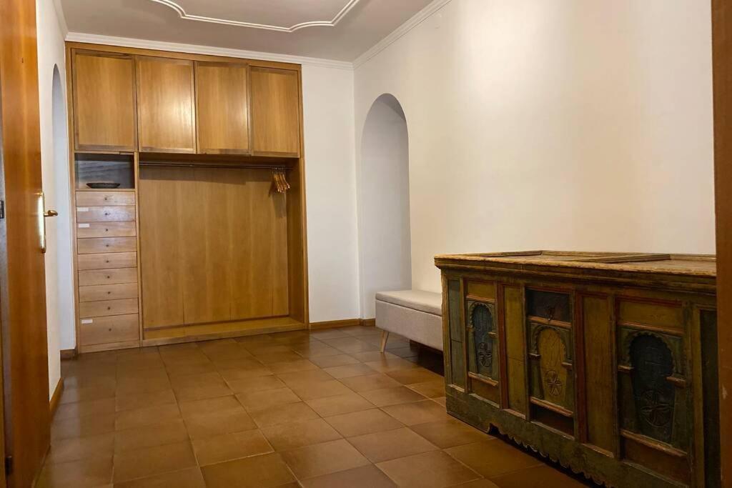 Grosse Wohnung Mit Garagenparkplatz Fiè Exterior foto